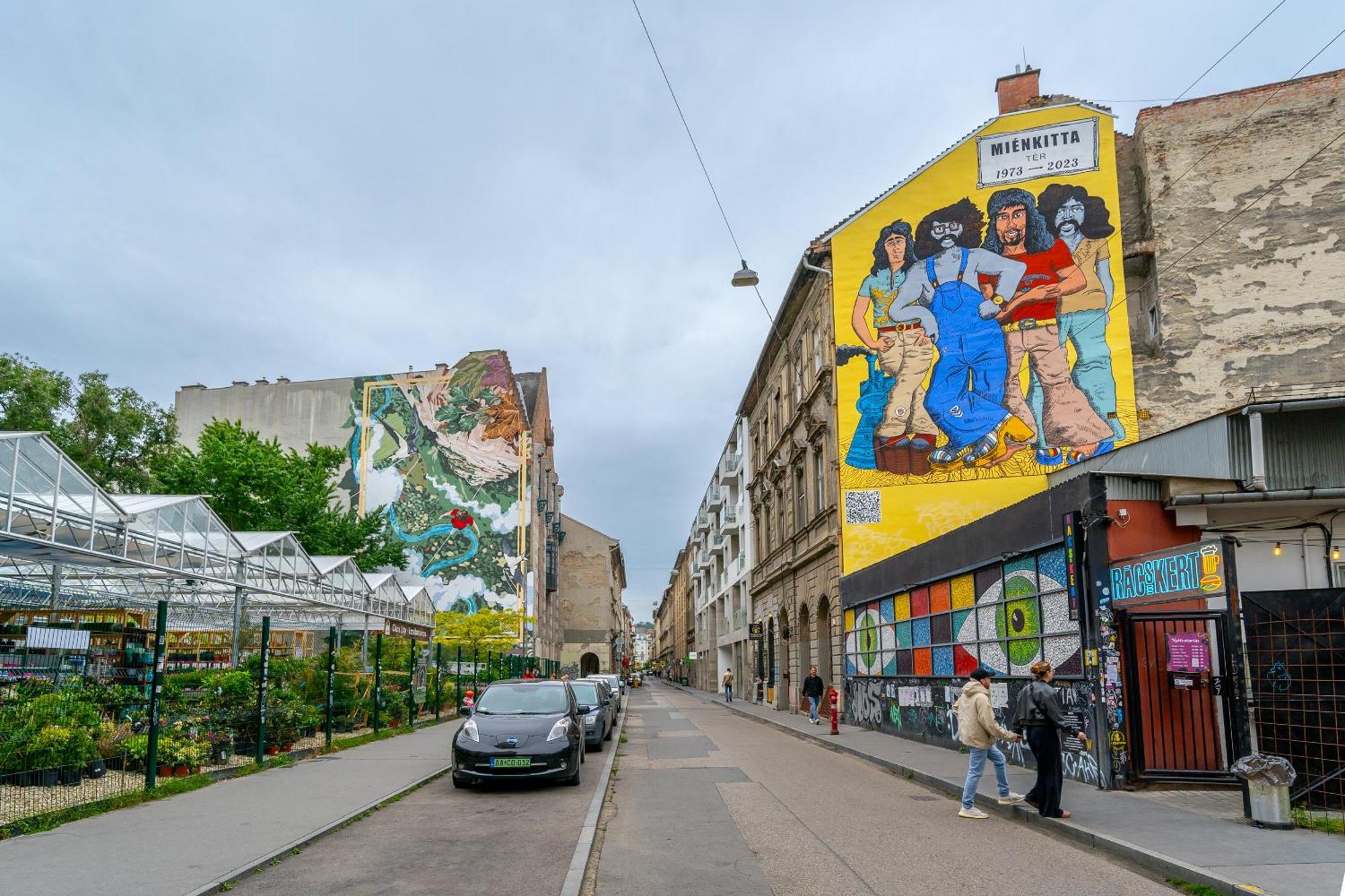 Azure Oasis In The Heart Of The * Budapest